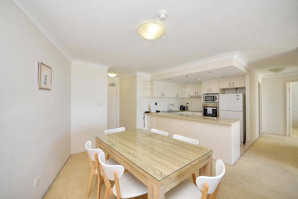 19Th Avenue On The Beach Gold Coast Exterior foto