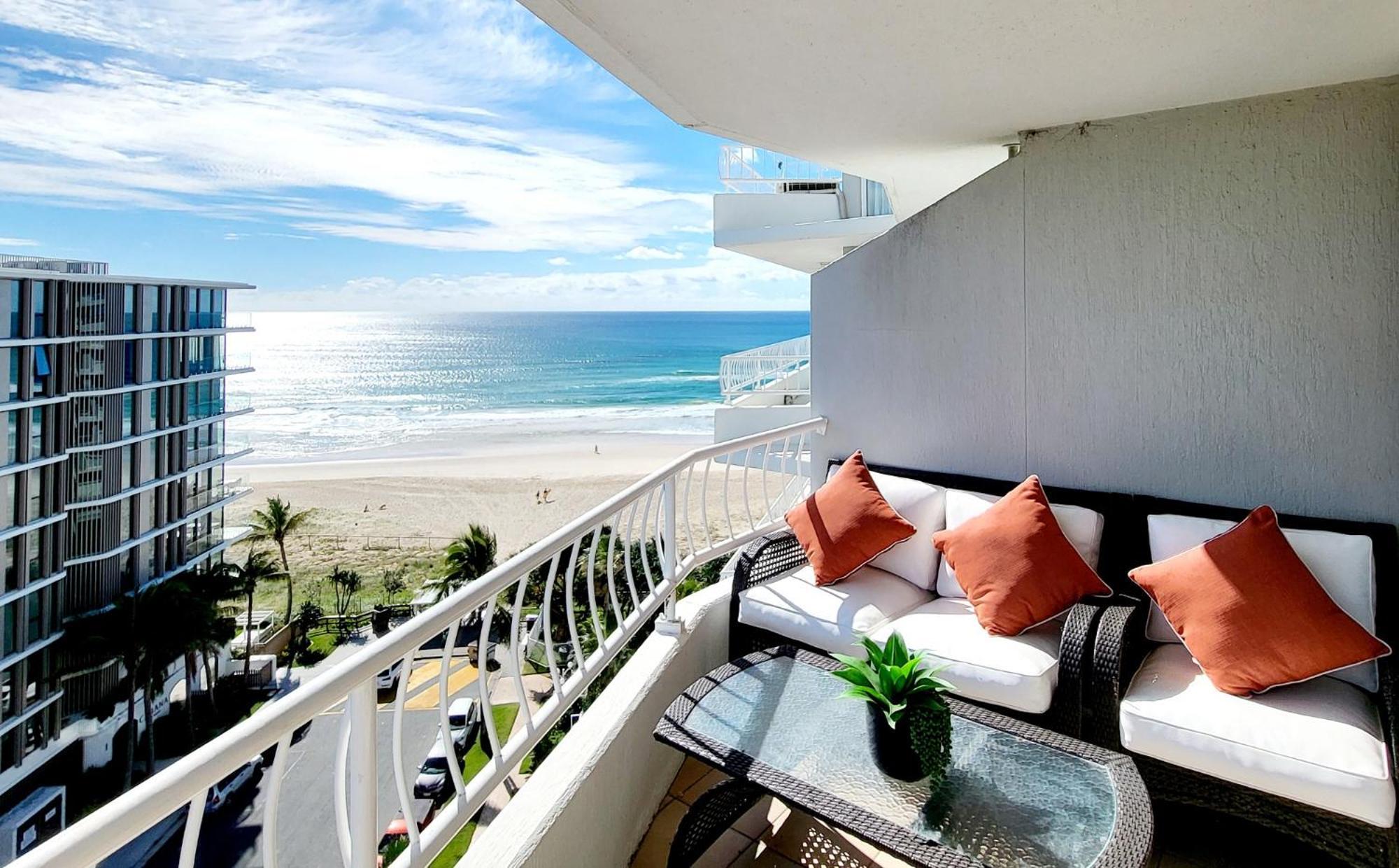 19Th Avenue On The Beach Gold Coast Exterior foto