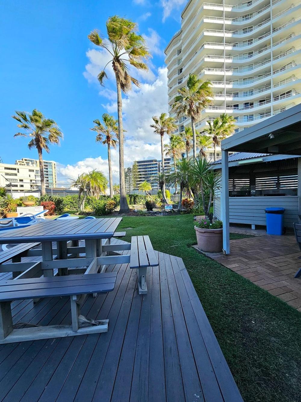 19Th Avenue On The Beach Gold Coast Exterior foto