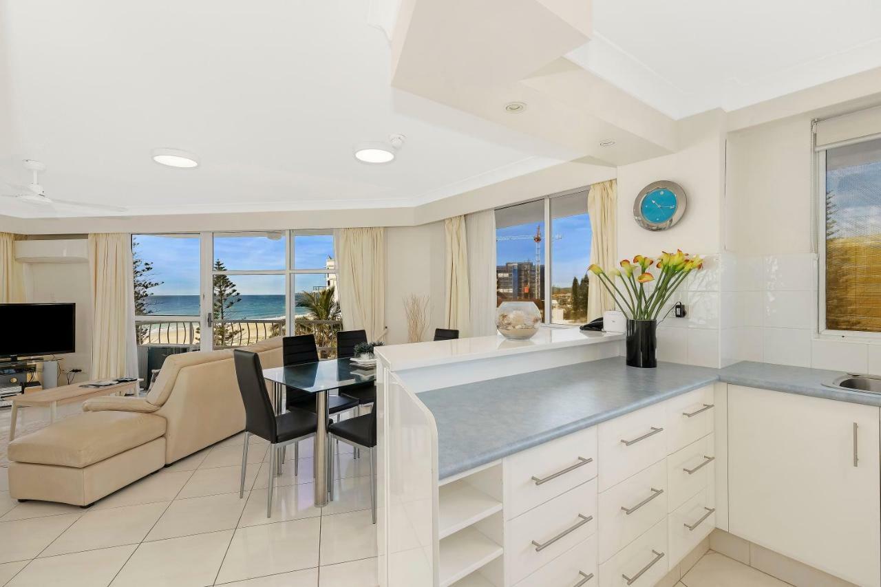 19Th Avenue On The Beach Gold Coast Exterior foto
